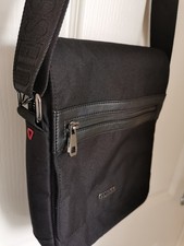 Guess Los Angeles Cross Body