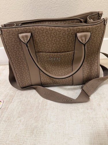 Guess brown logo - guess,