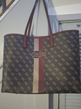 Guess Vikky Tote Bag &